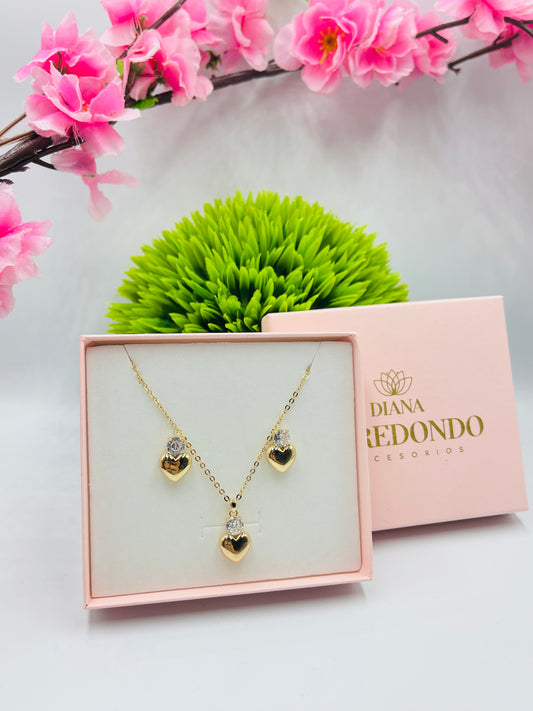 SET CADENA CON ARETES CORAZON DORADO