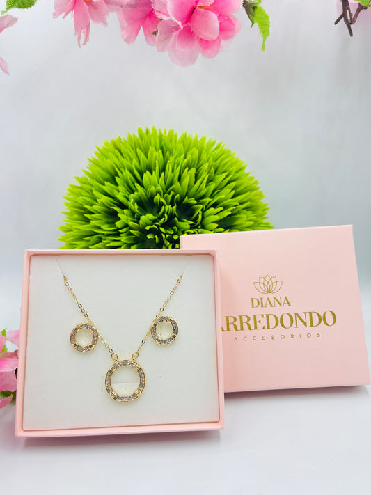 SET CADENA CON ARETES BRENDA